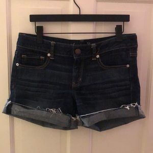 Cuffed denim shorts